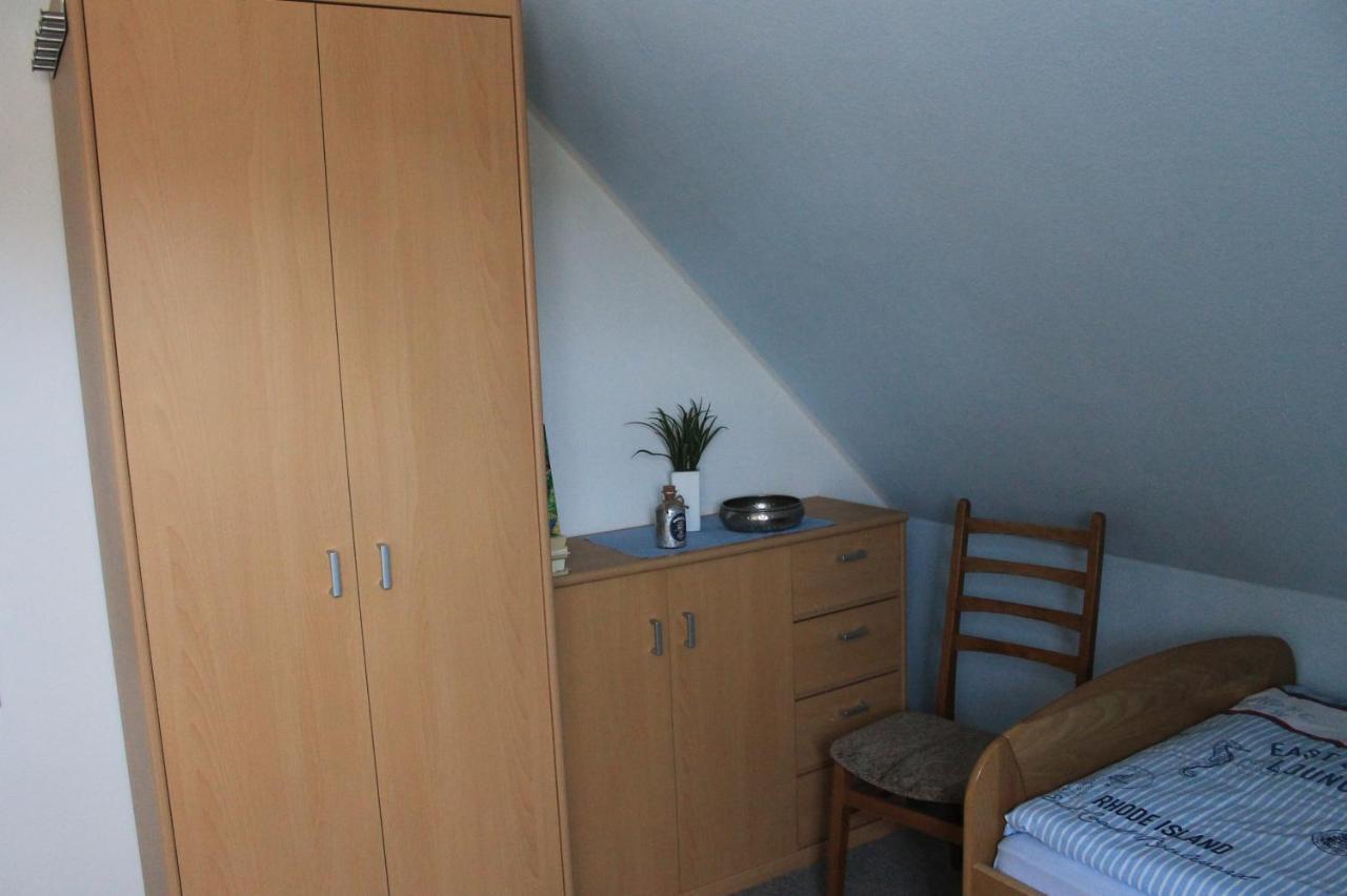 הוסום Ferienwohnung Topf מראה חיצוני תמונה